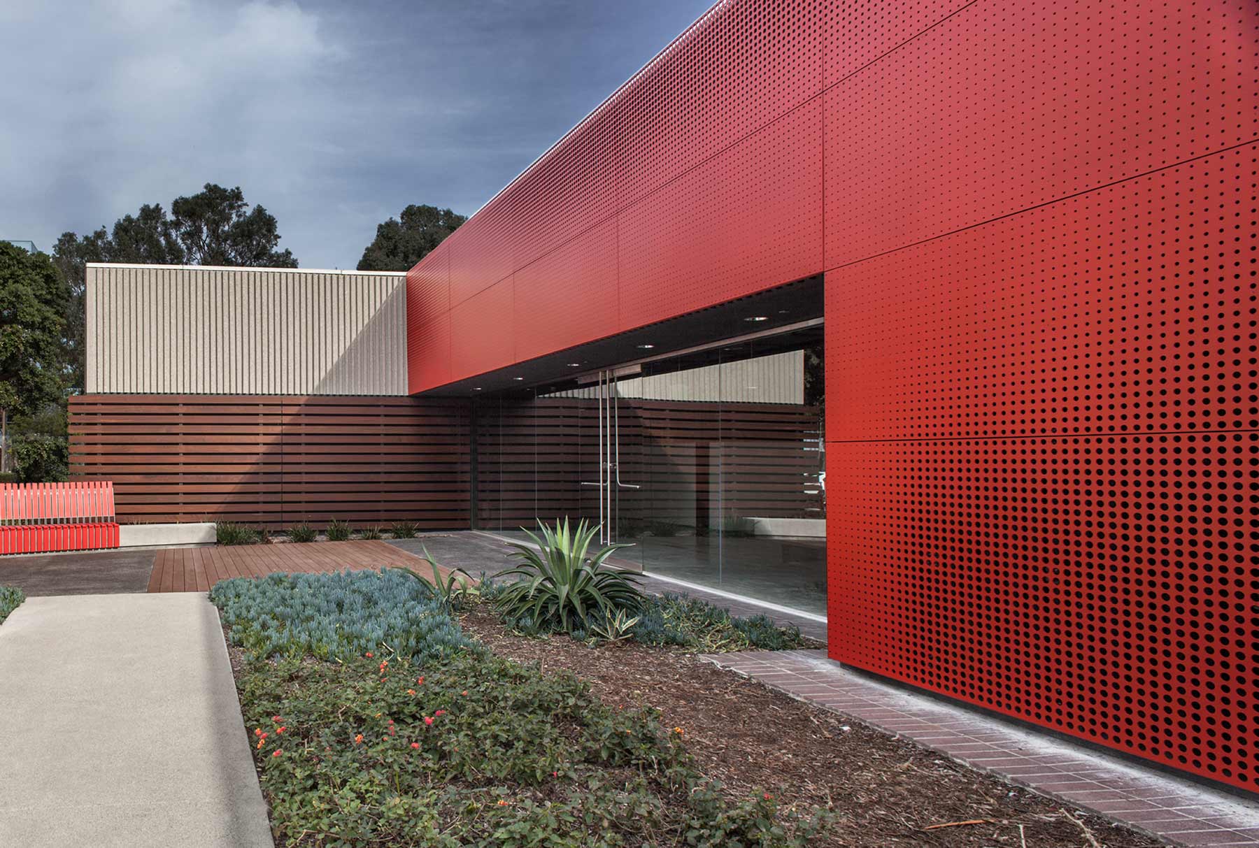 Ventilation, Lighting and Sunshade Energy-saving Design of Perforated Aluminum Veneer
